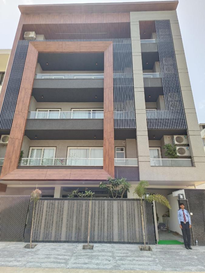 Inception Residence グルガウン エクステリア 写真